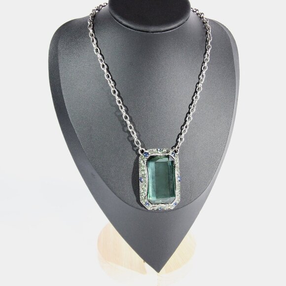 Chico's Jewelry - NWT Chico's Silver Tone Necklace with a Large Green Rhinestone